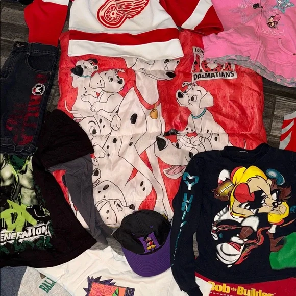 30 pc vintage kids Warner Bros. Black Looney Tunes Kids Disney jersey lot - Picture 7 of 16